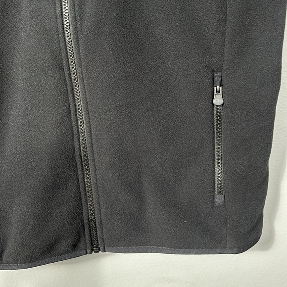 Men's Greyson Algonquin Primaloft Black Fleece Golf Vest Medium - Picture 5 of 16